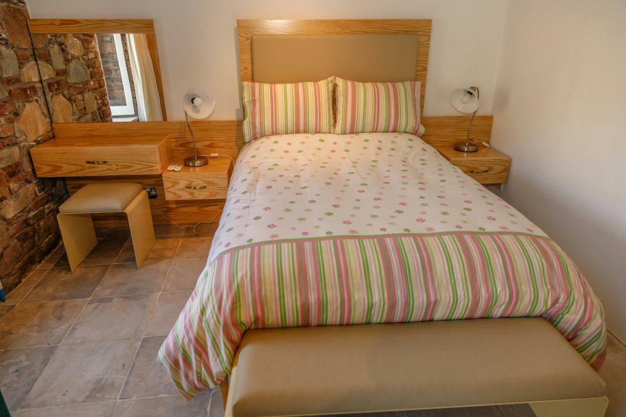 Farmakas Living Guest House Luaran gambar