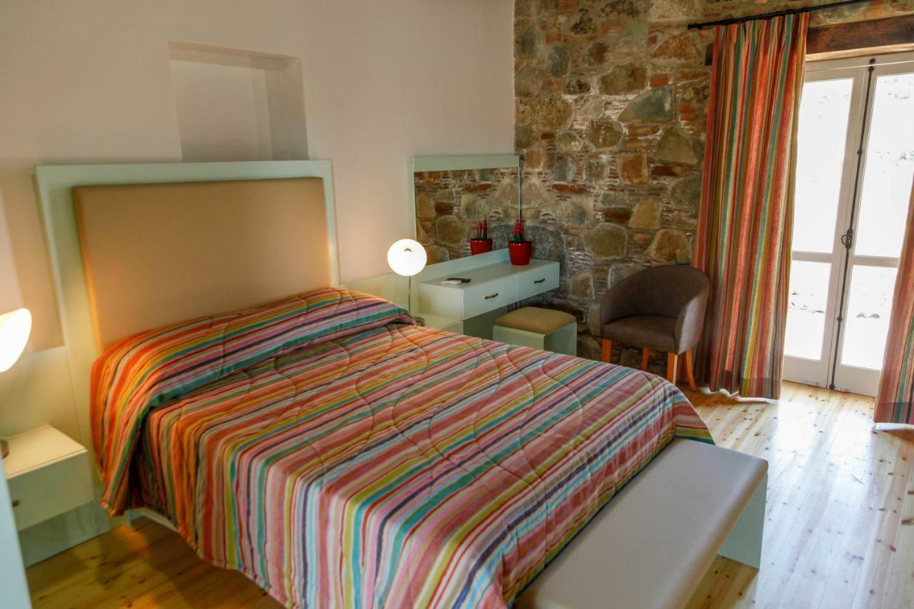 Farmakas Living Guest House Luaran gambar
